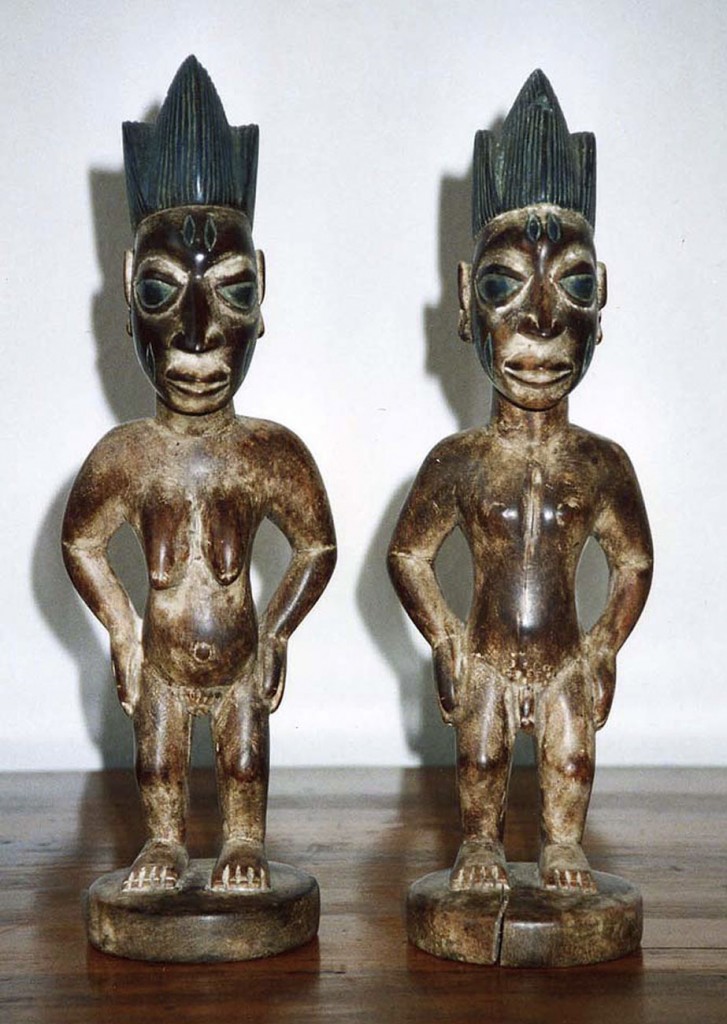 Zwillingsfiguren (männlich, weiblich) ERE IBEDJI (Yoruba/Nigeria)